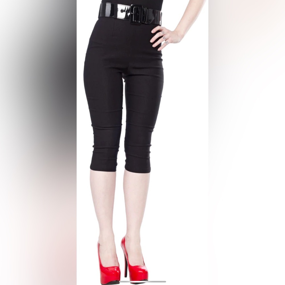 Sz.S-NWT-Sustainable, High Quality-Deadly Dames Black High Waisted Capri - Picture 9 of 10